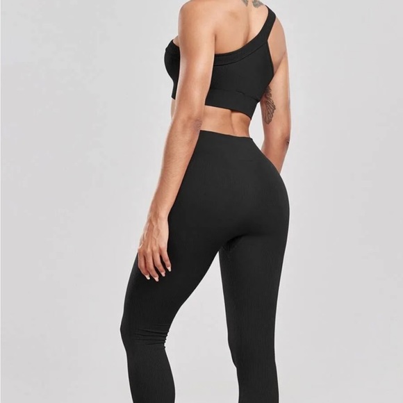 NWT Ribbed One Shoulder Sports Bra & High Waist Leggings Set Size SMALL NWT - Picture 4 of 10